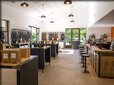 Les Caves des Collines à Vaison la Romaine